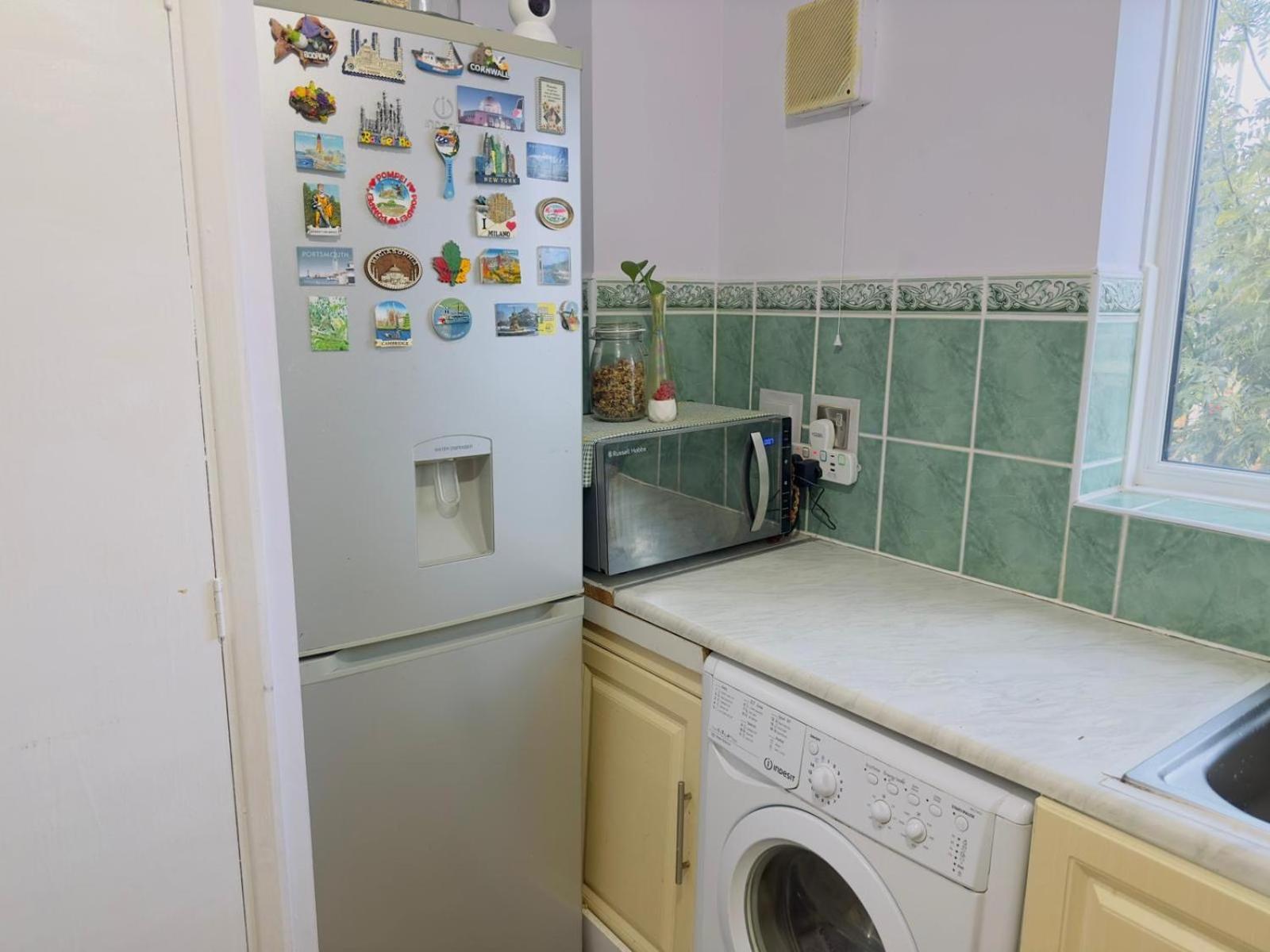 Sweet Home In Heart Of Barking บาร์คกิ้ง ภายนอก รูปภาพ