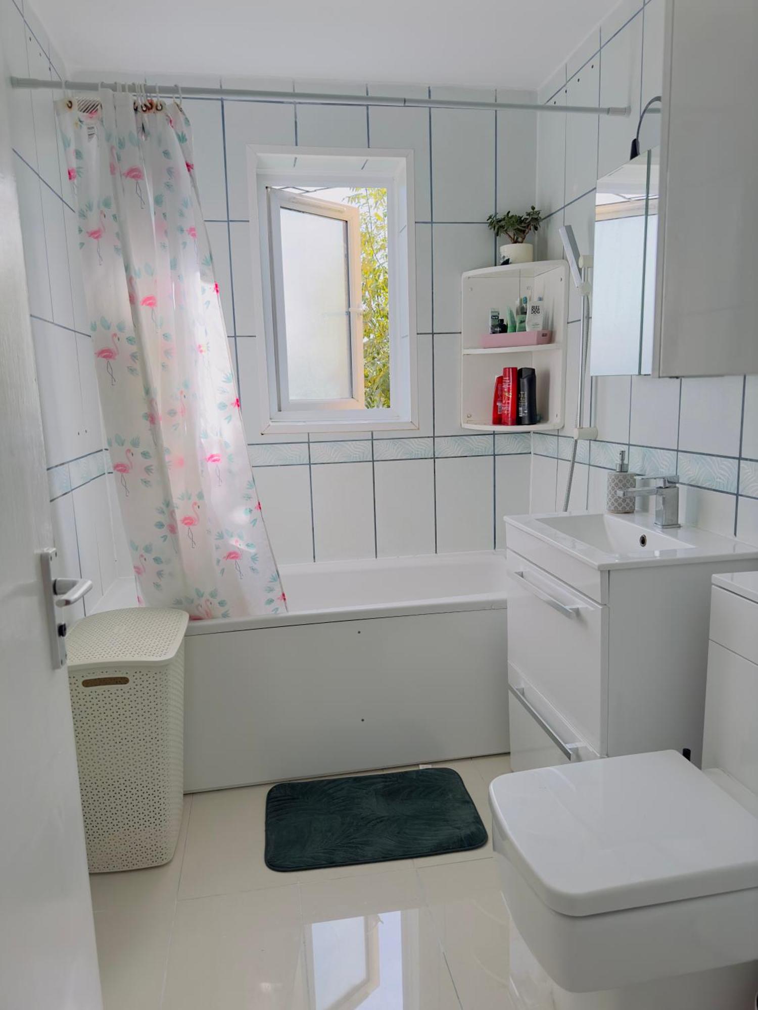 Sweet Home In Heart Of Barking บาร์คกิ้ง ภายนอก รูปภาพ